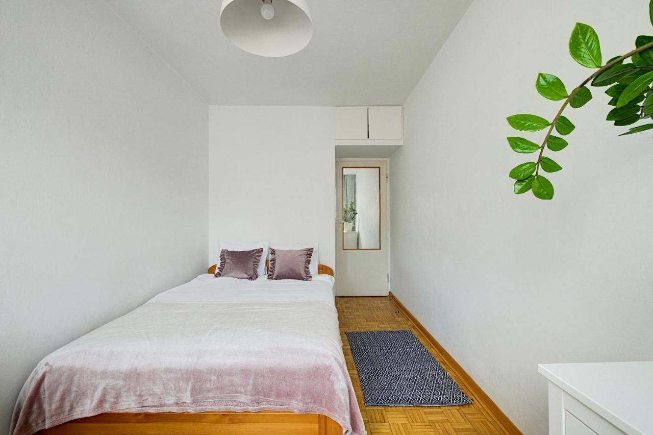 2 Bedroom Apt In Heart Of Warsaw Zgoda 9 Tv70 Ngoại thất bức ảnh