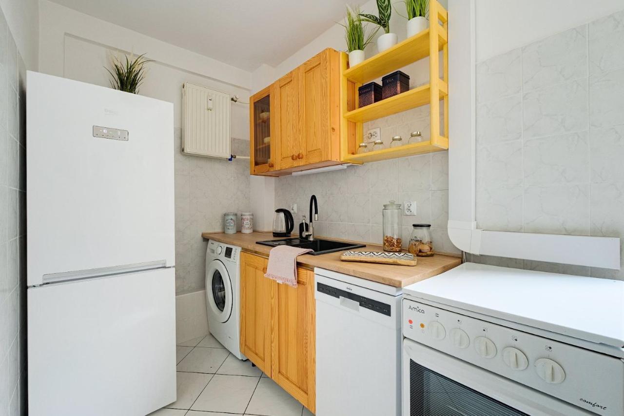 2 Bedroom Apt In Heart Of Warsaw Zgoda 9 Tv70 Ngoại thất bức ảnh