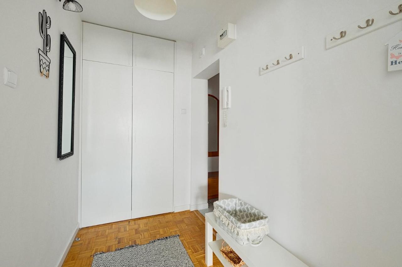 2 Bedroom Apt In Heart Of Warsaw Zgoda 9 Tv70 Ngoại thất bức ảnh